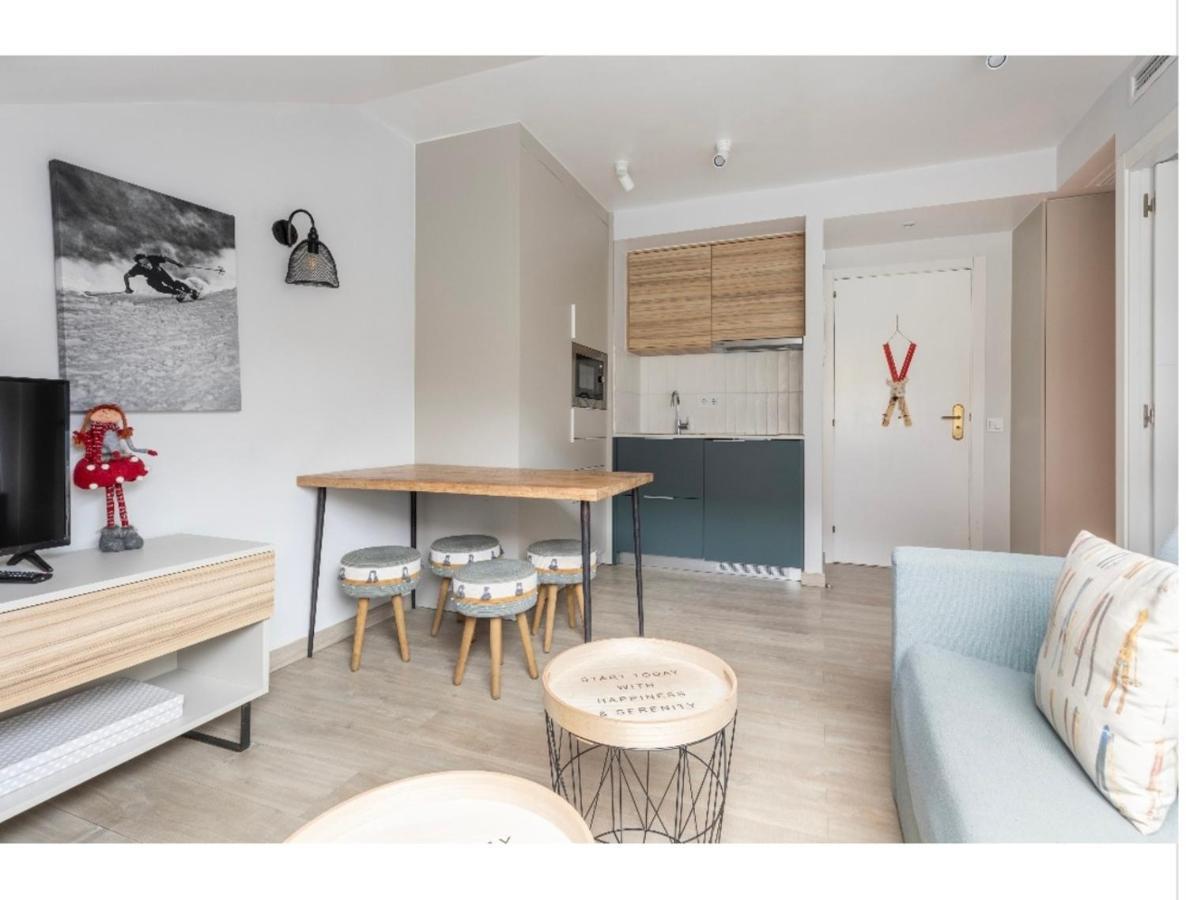 Appartement Chic Humaralet, Pie De Pistas, Free Parking à Baqueira Beret Extérieur photo