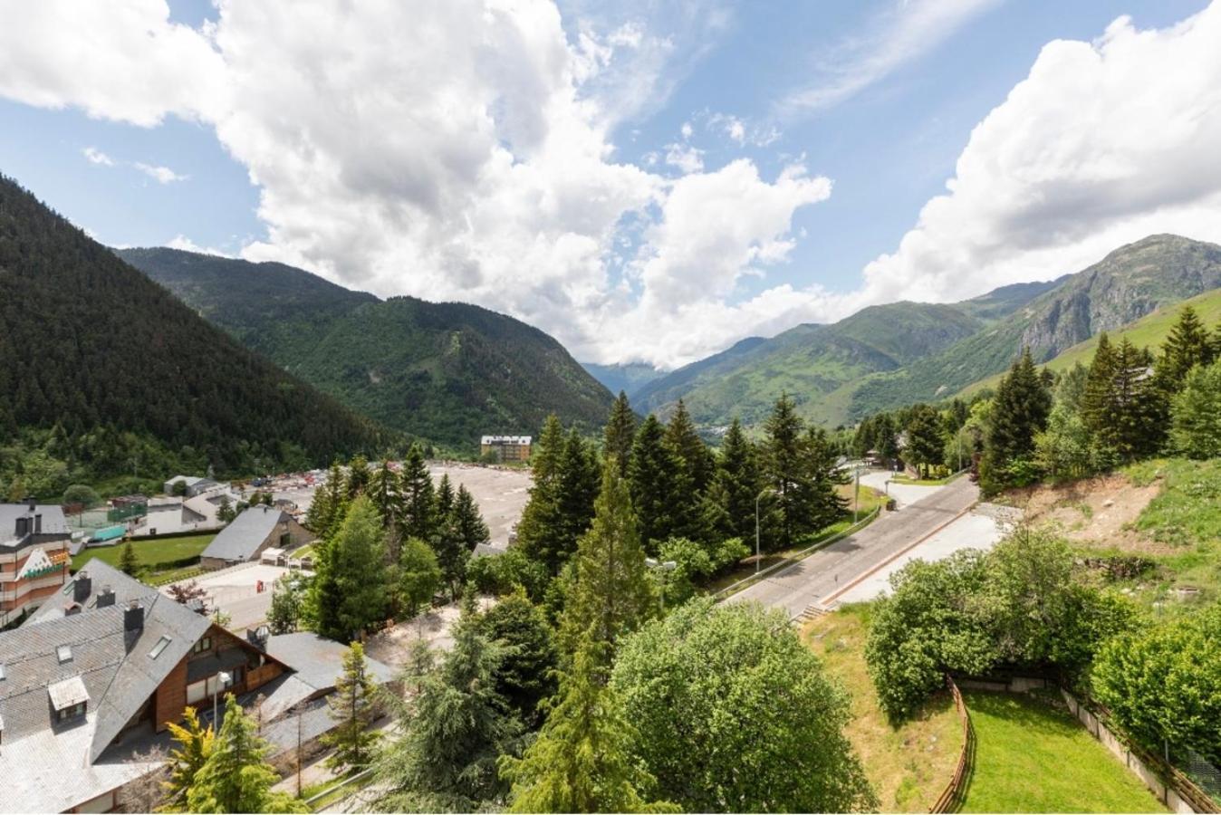 Appartement Chic Humaralet, Pie De Pistas, Free Parking à Baqueira Beret Extérieur photo